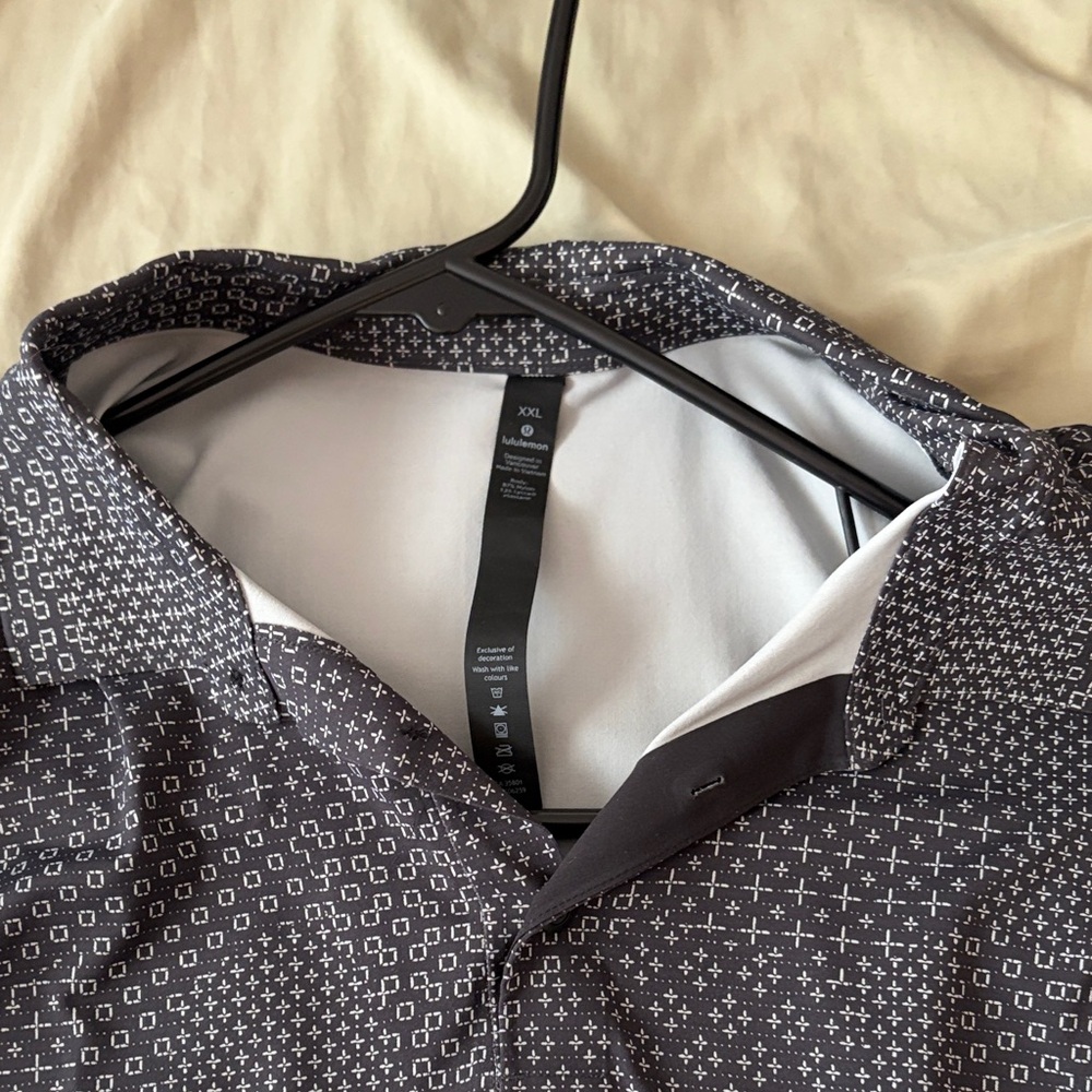 lululemon athletica Black Patterned Button Down S… - image 2